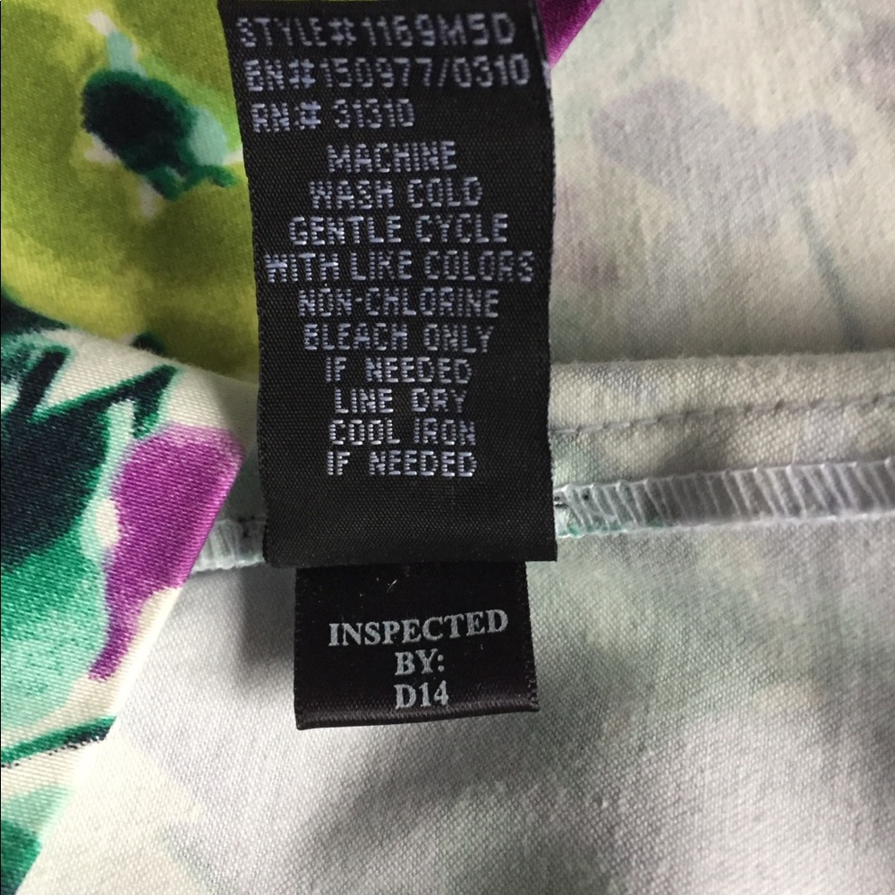 Dress - Picture 5 of 5